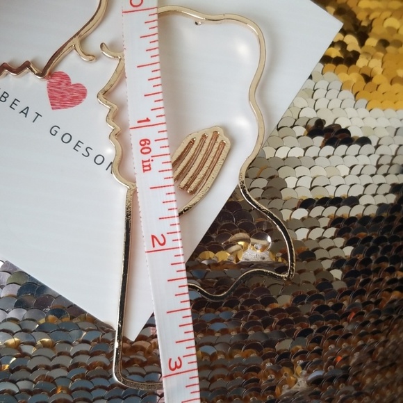 Earrings-BRAND NEW - Picture 3 of 3